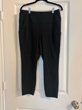 32 Degrees Black Slim Pull-On Ankle Pants with Side Pockets